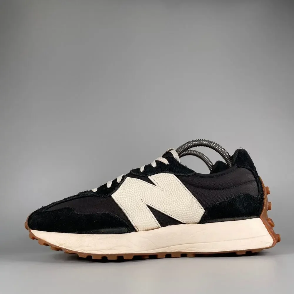New Balance 327 Women’s 9 Black White Gum Suede Low Top Lace-Up Sneakers Casual